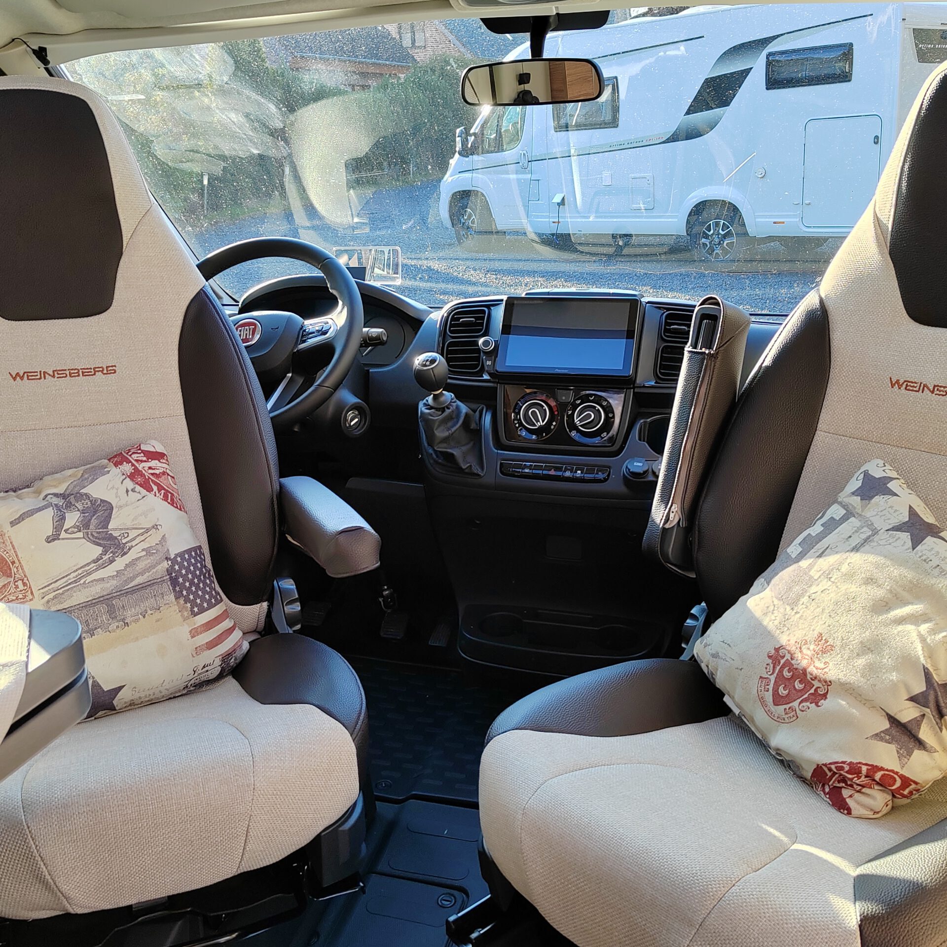 Dog-Camper Peper 2 vorne