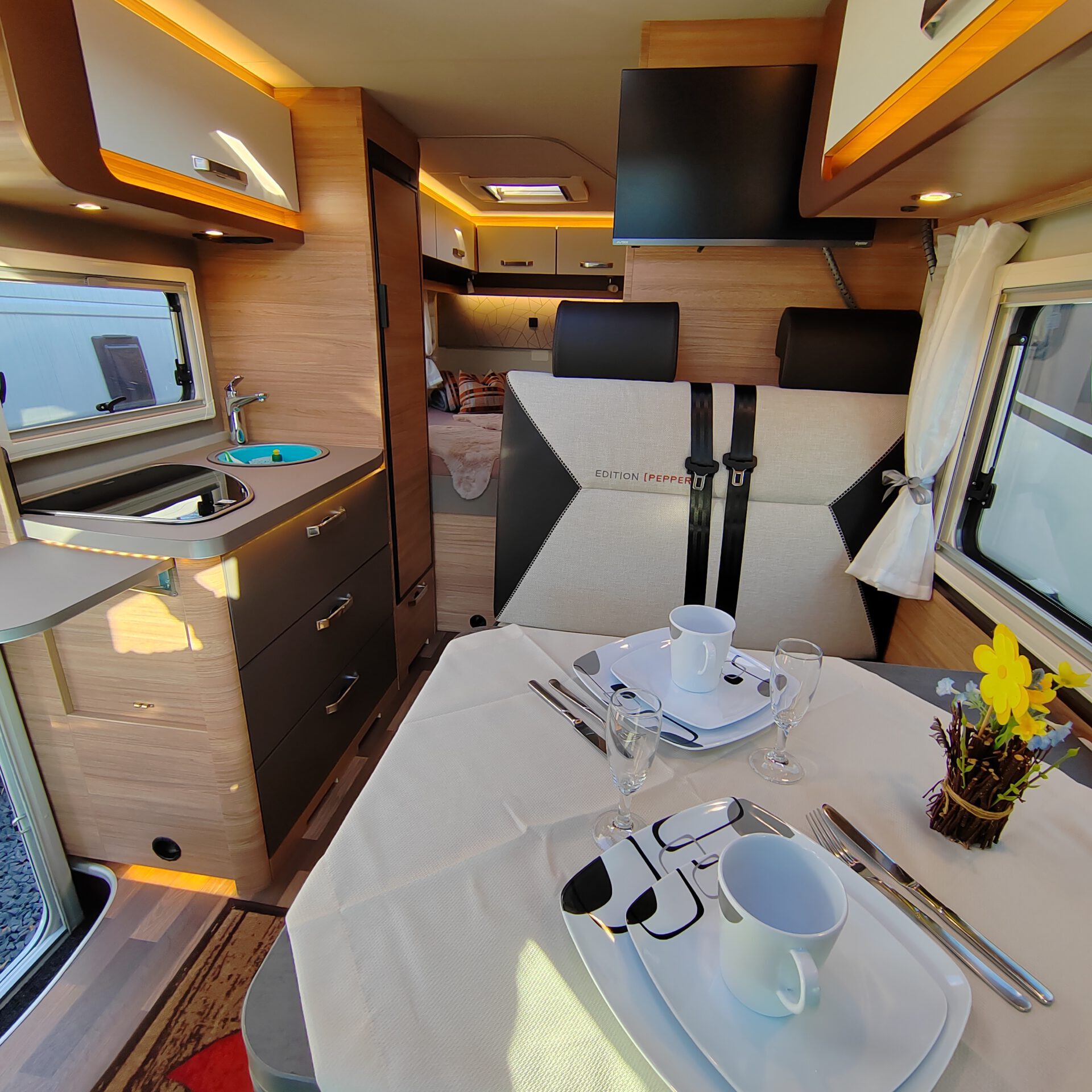 Dog-Camper Pepper Innen